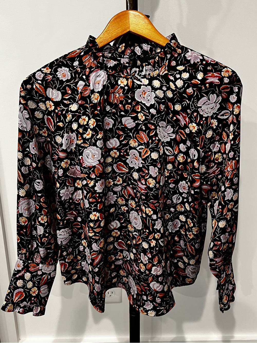 Ann Taylor Black Floral Blouse with Cream and Rust Accents